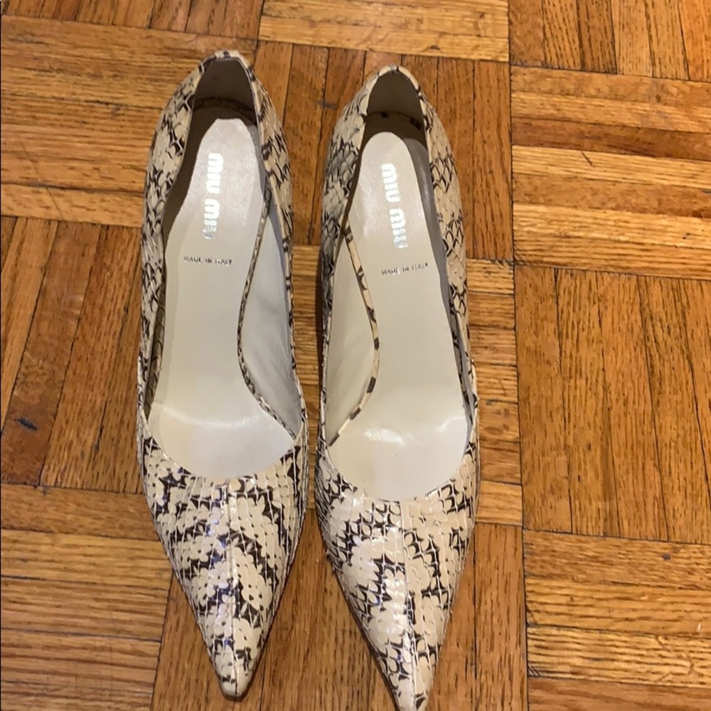 Miu miu Snakeskin shoes!!